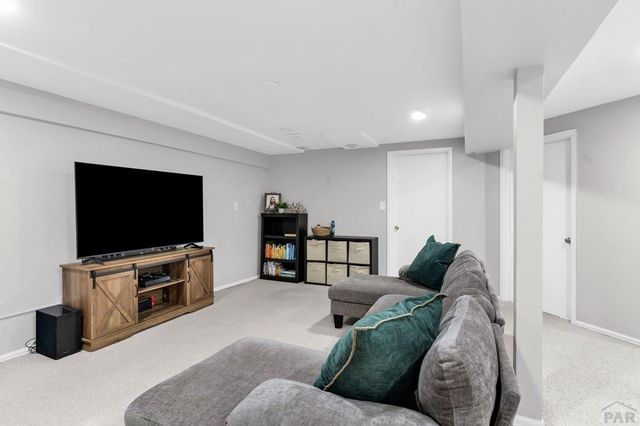 4501 Cedarweed Blvd, Pueblo, CO 81001