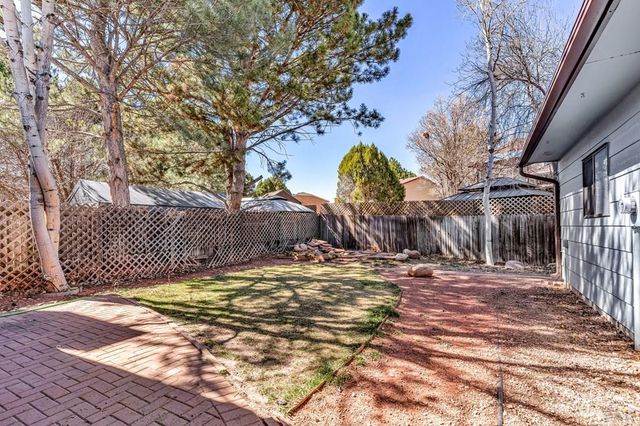 4501 Cedarweed Blvd, Pueblo, CO 81001