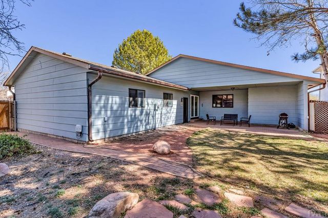 4501 Cedarweed Blvd, Pueblo, CO 81001
