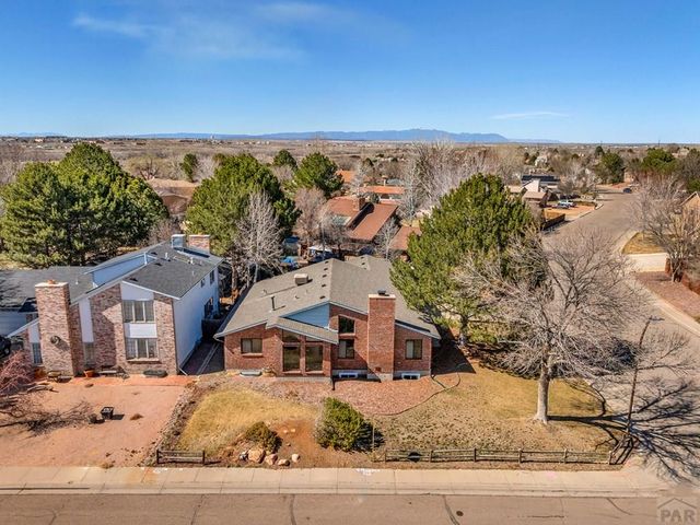 4501 Cedarweed Blvd, Pueblo, CO 81001