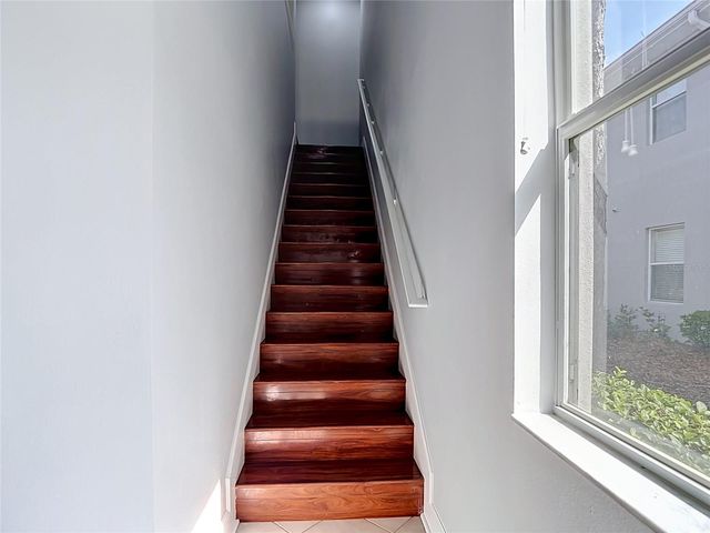 9502 W PARK VILLAGE DRIVE 108, Tampa, FL 33626
