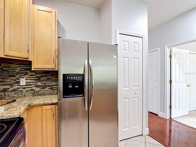 9502 W PARK VILLAGE DRIVE 108, Tampa, FL 33626