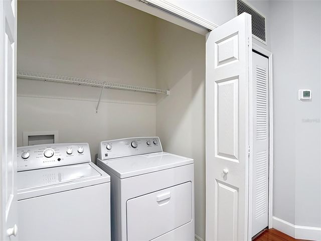9502 W PARK VILLAGE DRIVE 108, Tampa, FL 33626