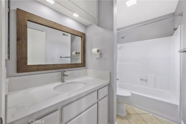 26191 La Real E, Mission Viejo, CA 92691