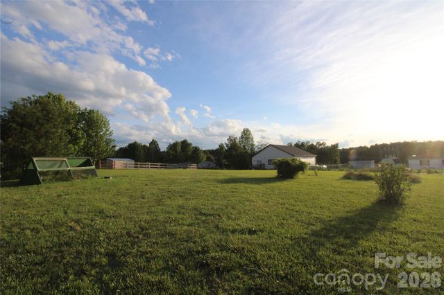 104 Waynes Place, Kings Mountain, NC 28086