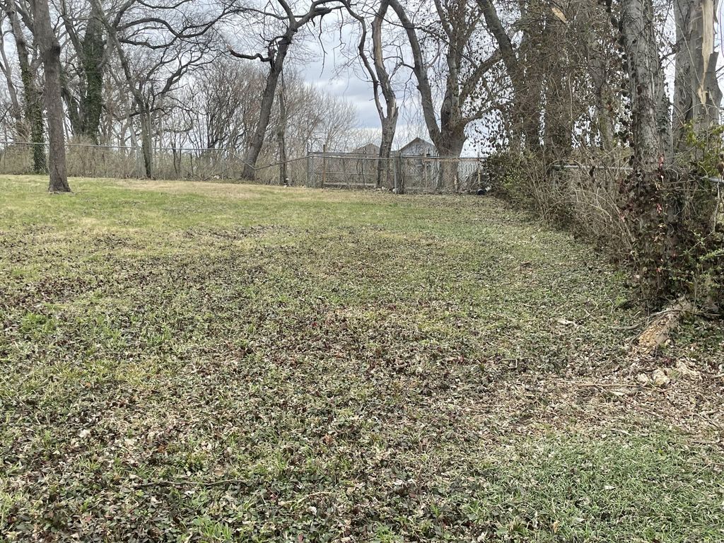 420 Mallory St, Nashville, TN 37203