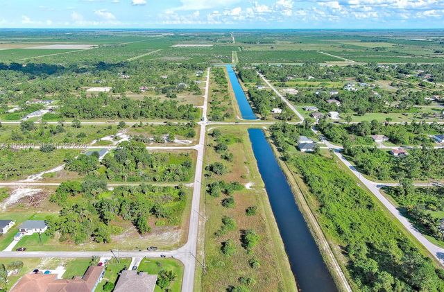 1134 HUDSON ST E, Lehigh Acres, FL 33974