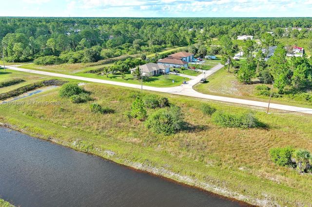 1134 HUDSON ST E, Lehigh Acres, FL 33974