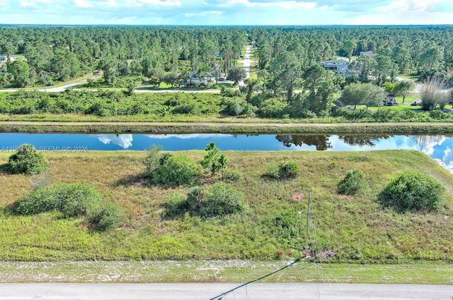 1134 HUDSON ST E, Lehigh Acres, FL 33974