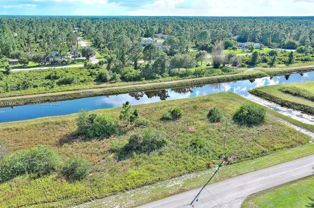 1134 HUDSON ST E, Lehigh Acres, FL 33974