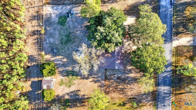 304 Sun Valley Drive, Victoria, TX 77904