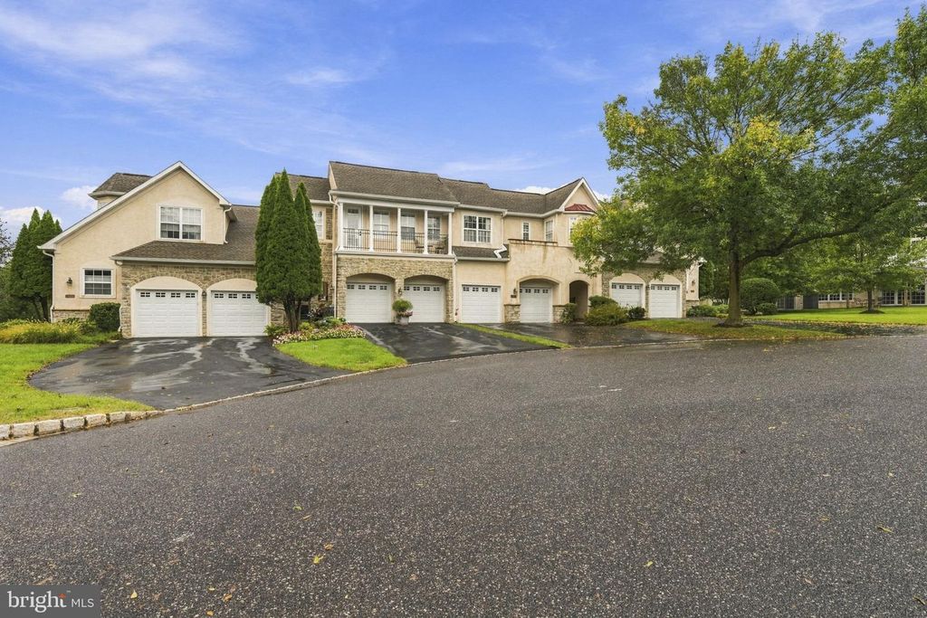 8 THREE OAK LN, WEST CHESTER, PA 19382 — exterior