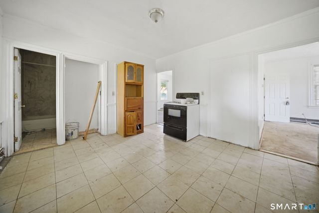 135 Capen Street, Hartford, CT 06120