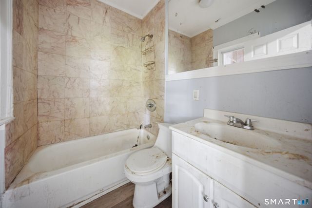 135 Capen Street, Hartford, CT 06120