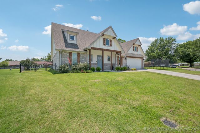 1200 SE 15th, Pryor, OK 74361