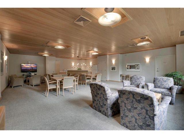 1225 Lasalle Avenue 404, Minneapolis, MN 55403