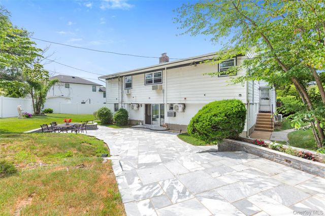 57 Merry Lane, Jericho, NY 11753