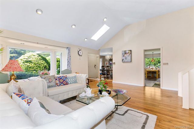 57 Merry Lane, Jericho, NY 11753