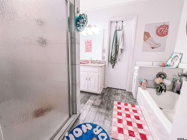 648 Daingerfield St, Pittsburg, TX 75686