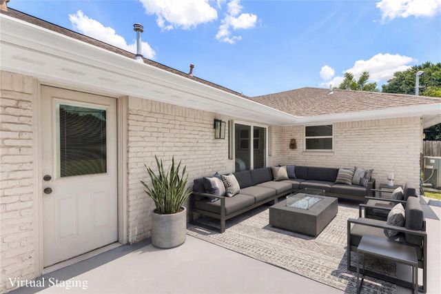 4321 Kingfisher Drive, Houston, TX 77035