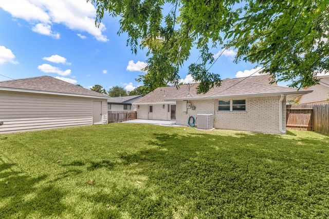 4321 Kingfisher Drive, Houston, TX 77035