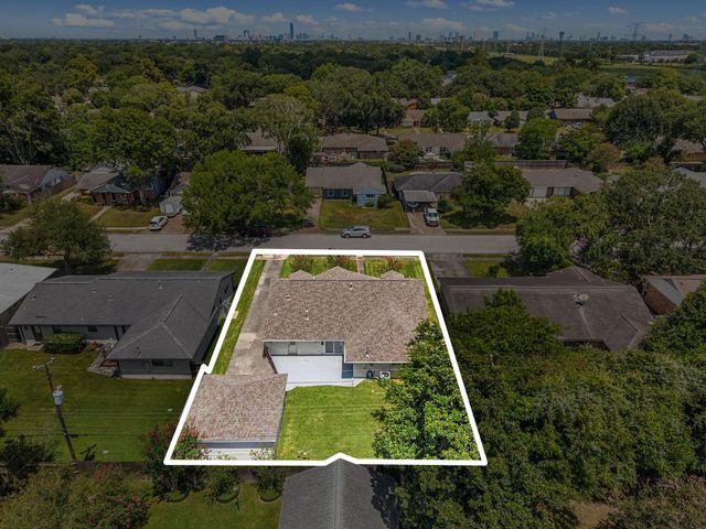 4321 Kingfisher Drive, Houston, TX 77035