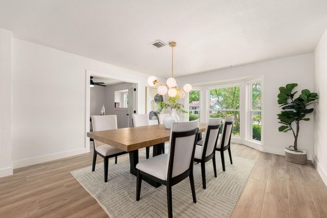4321 Kingfisher Drive, Houston, TX 77035