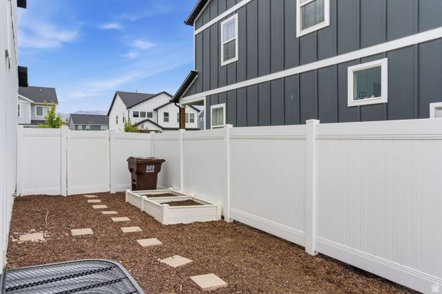 5080 FOLKSTONE DR, Eagle Mountain, UT 84005