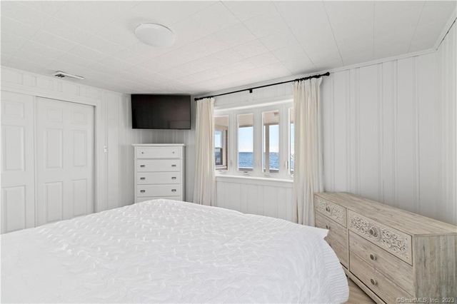 8 Belaire Manor, Old Saybrook, CT 06475