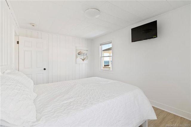 8 Belaire Manor, Old Saybrook, CT 06475