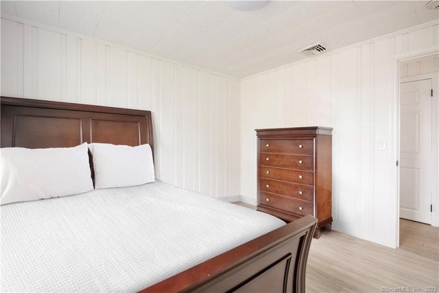 8 Belaire Manor, Old Saybrook, CT 06475