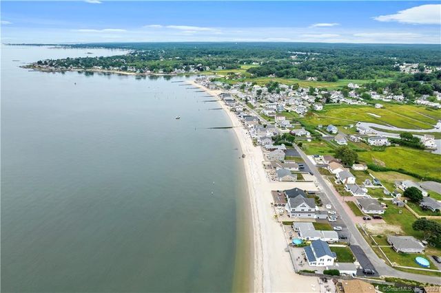 8 Belaire Manor, Old Saybrook, CT 06475