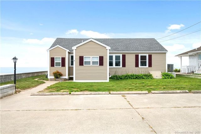 8 Belaire Manor, Old Saybrook, CT 06475