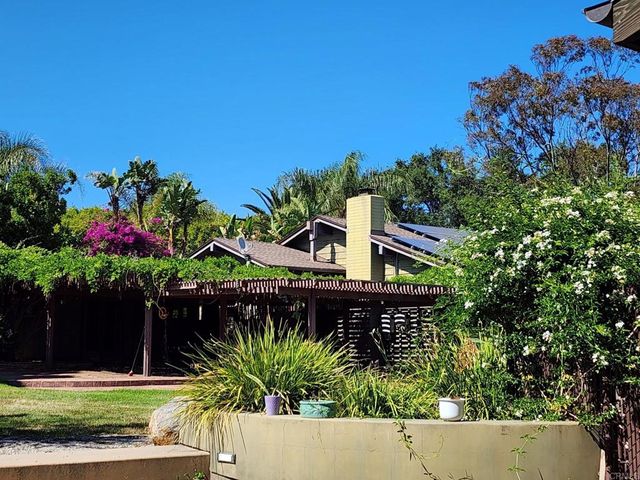 14502 Fruitvale Road, Valley Center, CA 92082