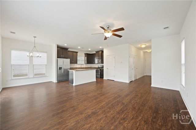 203 Lakepointe Drive, Savannah, GA 31407