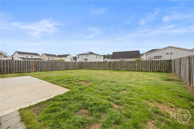 203 Lakepointe Drive, Savannah, GA 31407