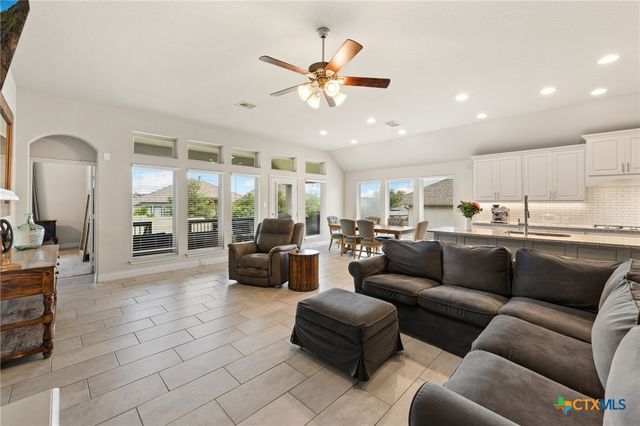 1154 Thicket Lane, New Braunfels, TX 78132