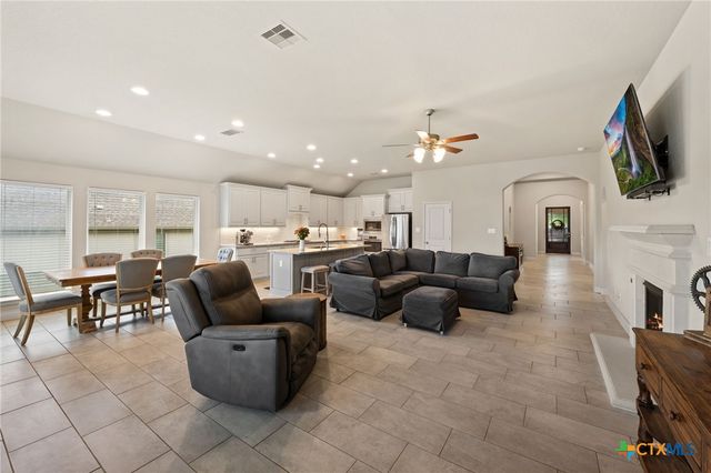1154 Thicket Lane, New Braunfels, TX 78132