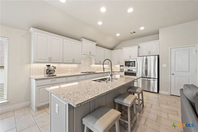 1154 Thicket Lane, New Braunfels, TX 78132