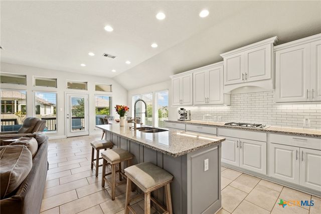1154 Thicket Lane, New Braunfels, TX 78132