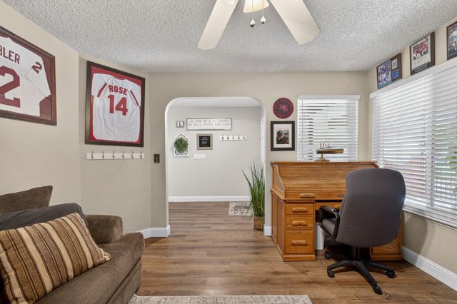 997 Pistachio Avenue, Clovis, CA 93611