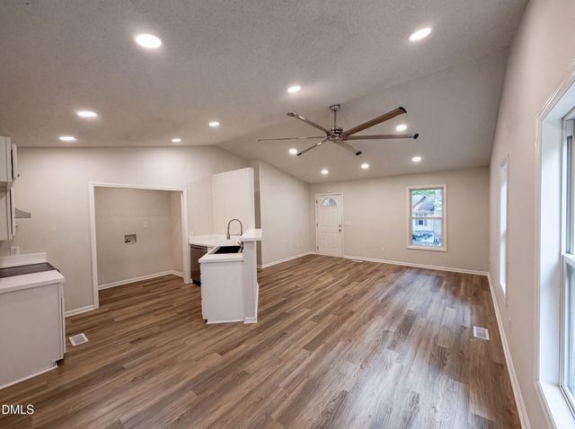 810 Hill Top Circle, Sanford, NC 27332