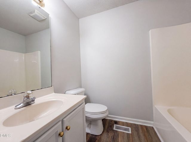 810 Hill Top Circle, Sanford, NC 27332