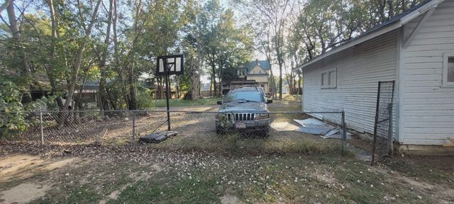 205 Ninth Street, Mena, AR 71593