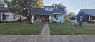 205 Ninth Street, Mena, AR 71593