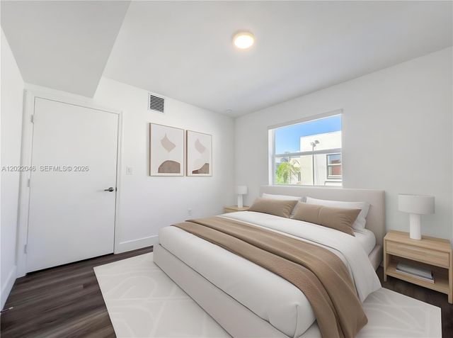 1710 NW 1st Ct 13, Miami, FL 33136