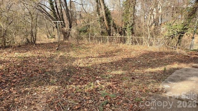 39 Lanvale Avenue, Asheville, NC 28806