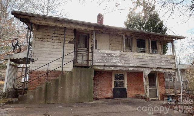 39 Lanvale Avenue, Asheville, NC 28806