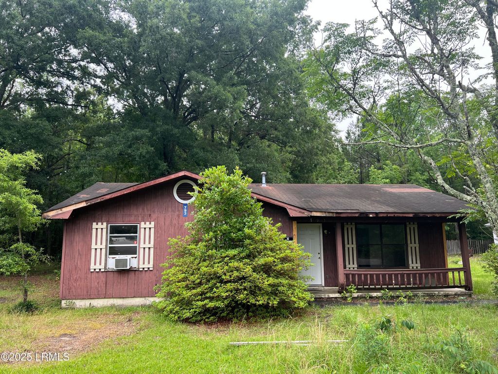 793 Robin Street, Allendale, SC 29810