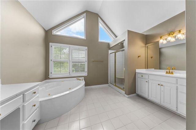 1548 Greensboro Way, Grayson, GA 30017